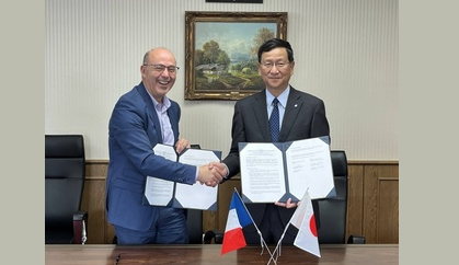 Signing ceremony scene of ICGP agreement.